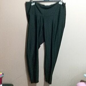 Old navy active leggings size xxl